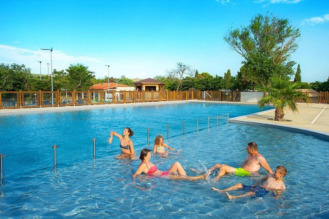 Entre Mer Et Roseaux - Piscine - Proche Centre Et Mer - Petfriendly Port-la-Nouvelle Eksteriør billede